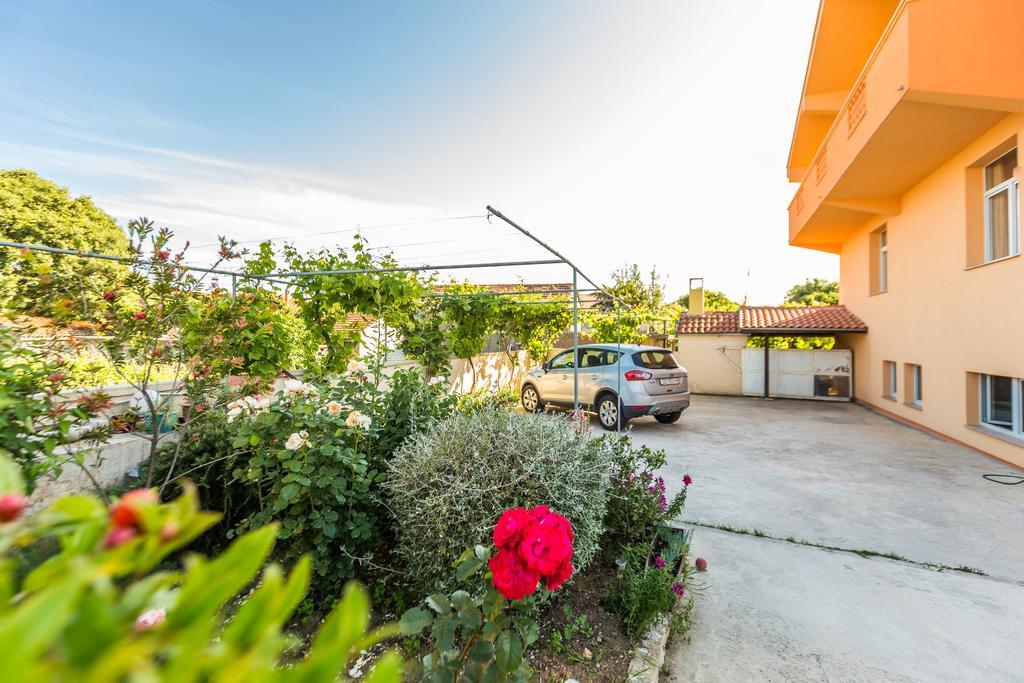 Apartments Angelina Sukošan Екстериор снимка